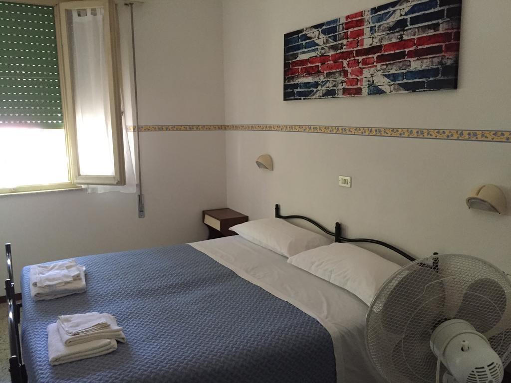 Hotel Zaghini Rimini Phòng bức ảnh