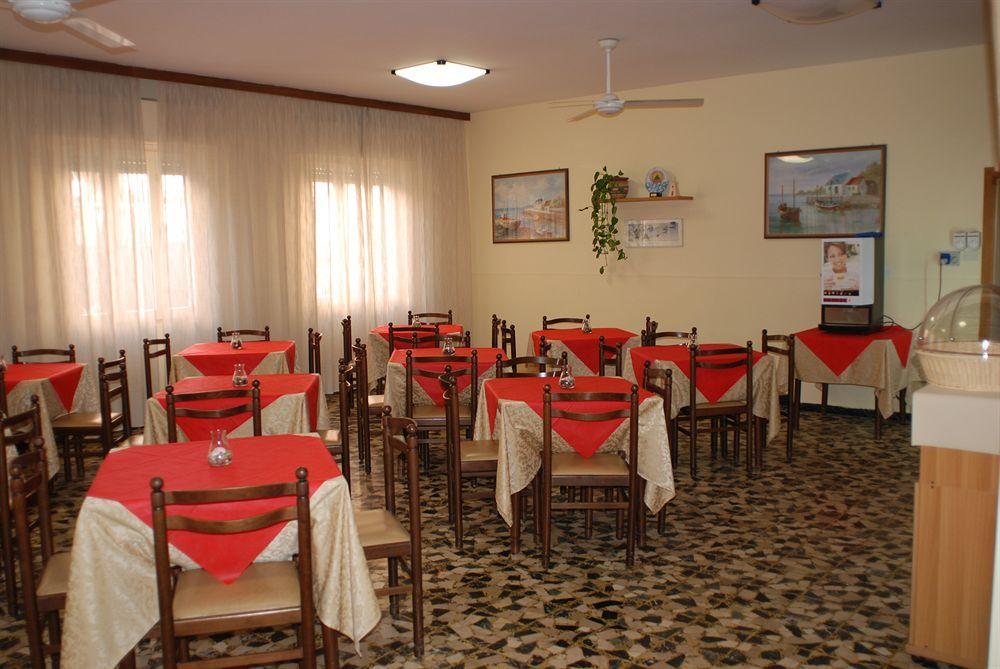 Hotel Zaghini Rimini Ngoại thất bức ảnh