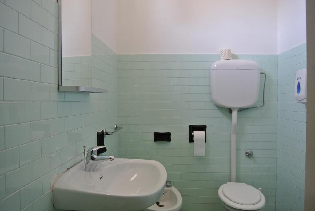 Hotel Zaghini Rimini Phòng bức ảnh
