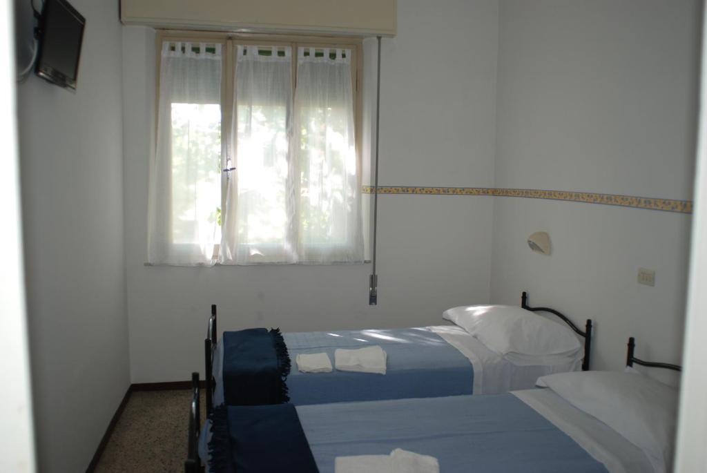 Hotel Zaghini Rimini Phòng bức ảnh