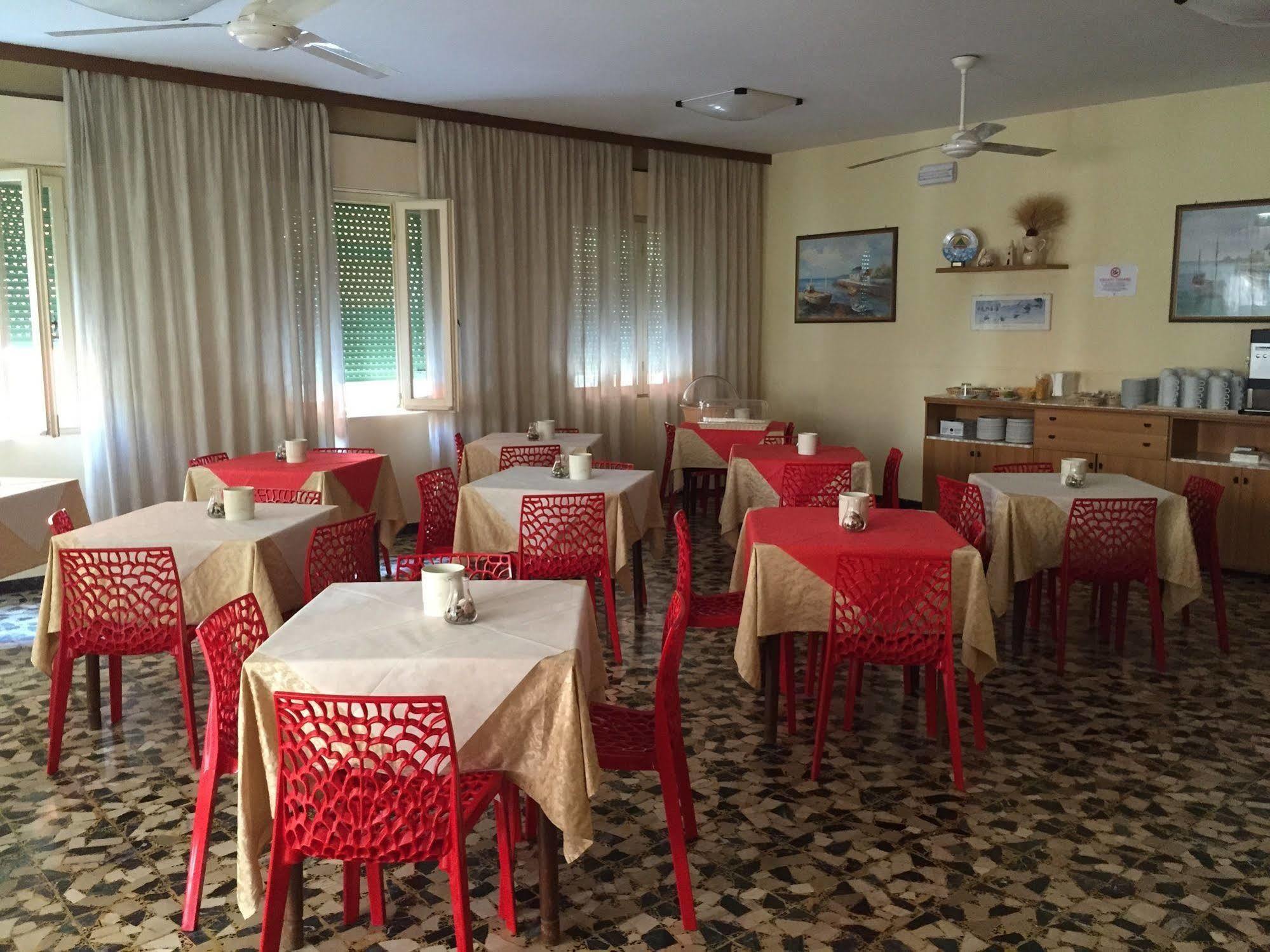 Hotel Zaghini Rimini Ngoại thất bức ảnh