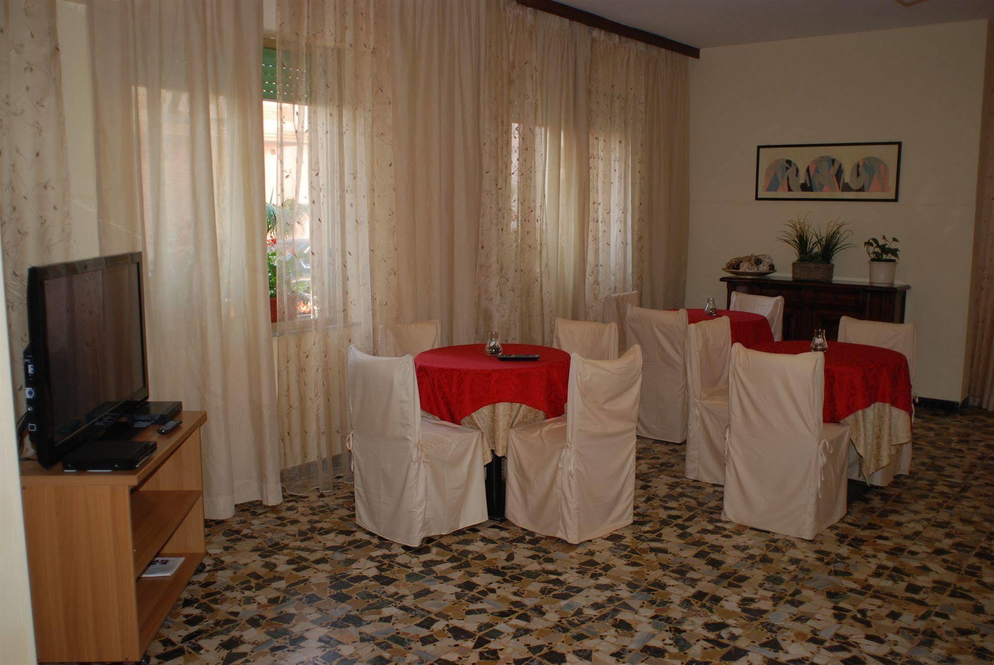 Hotel Zaghini Rimini Ngoại thất bức ảnh