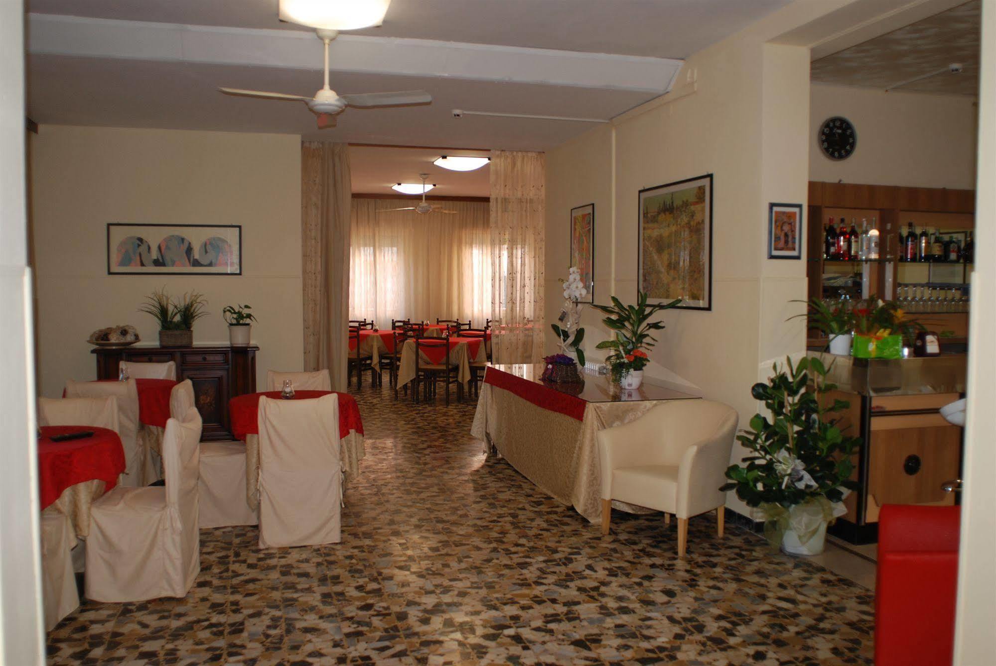 Hotel Zaghini Rimini Ngoại thất bức ảnh