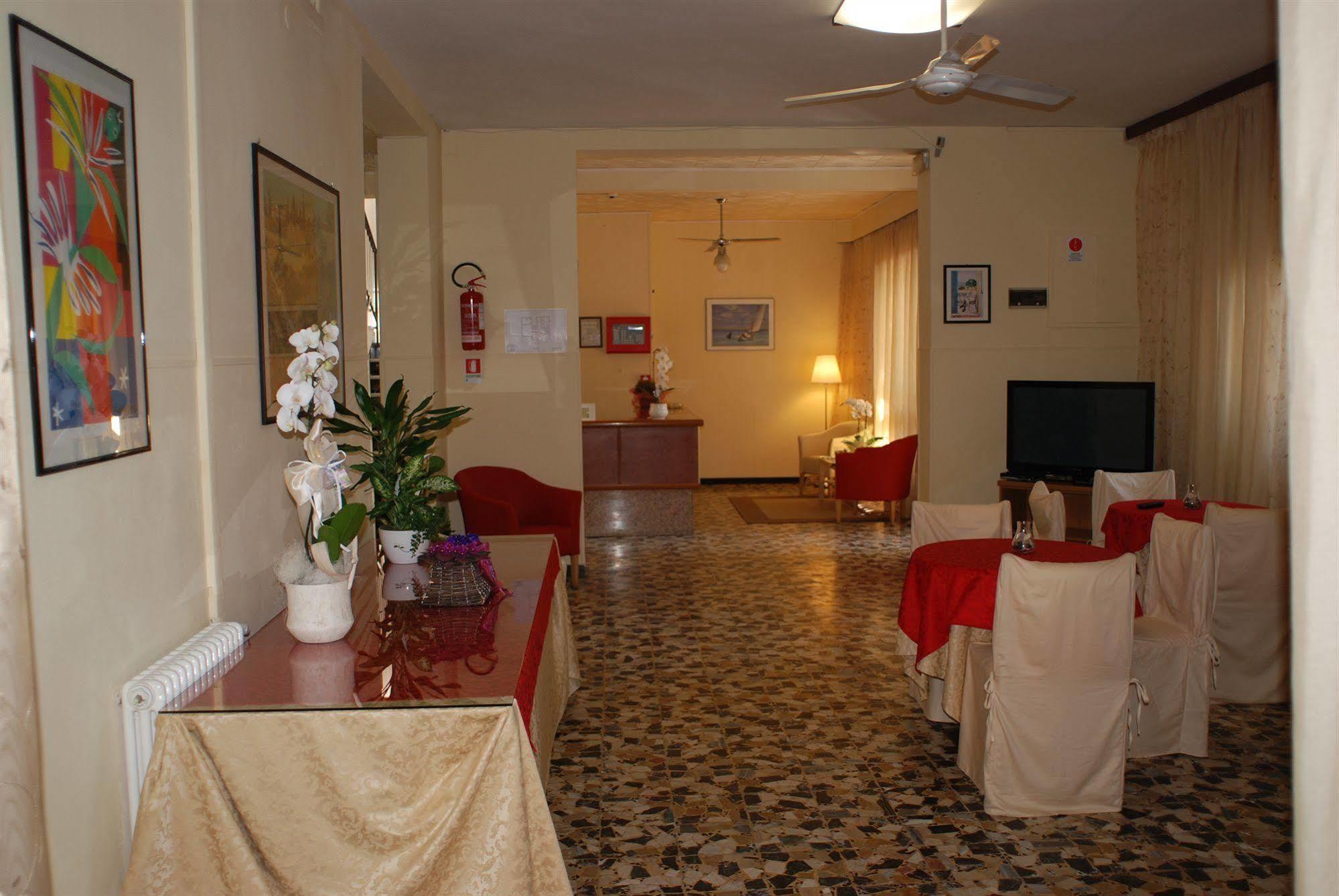 Hotel Zaghini Rimini Ngoại thất bức ảnh