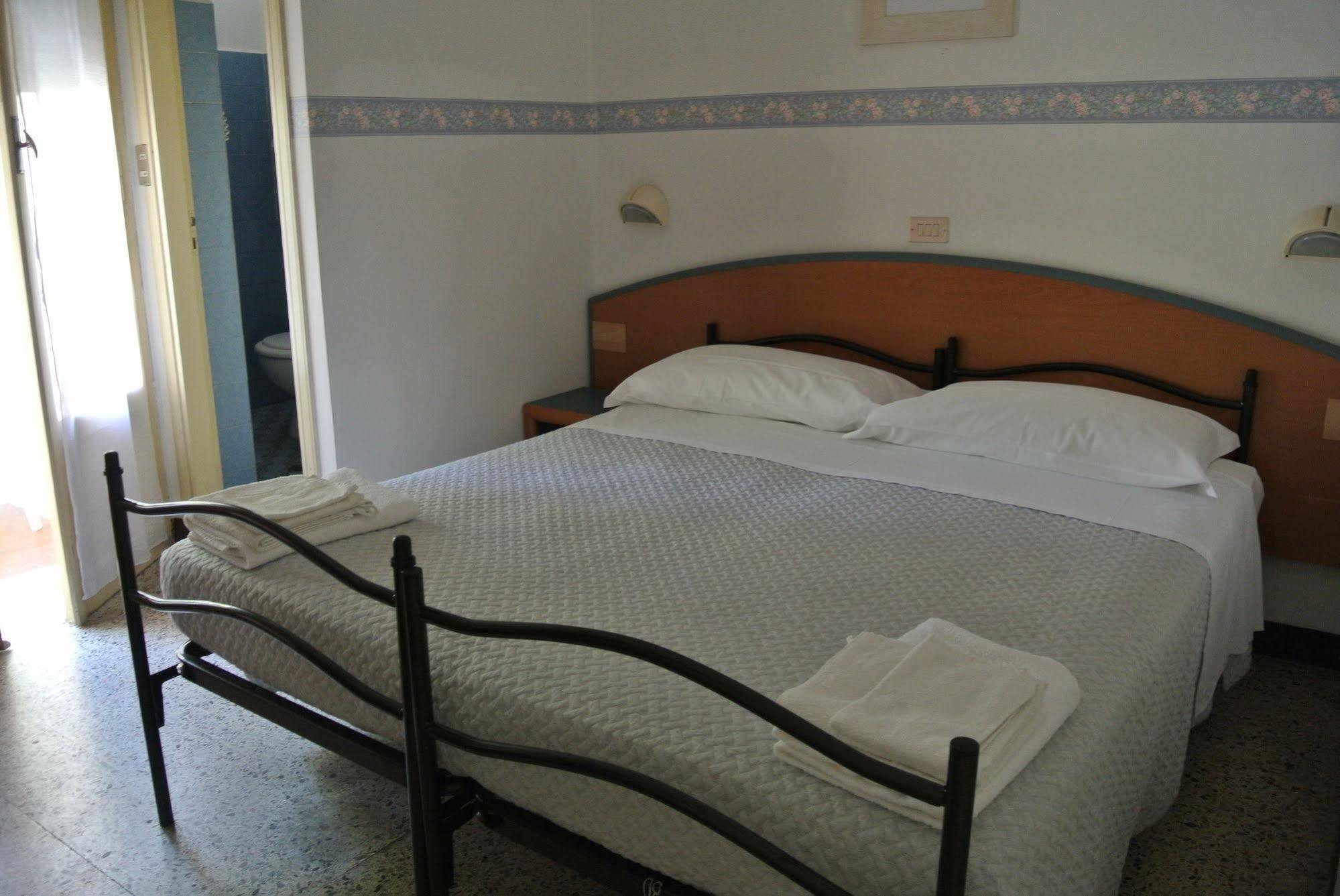 Hotel Zaghini Rimini Ngoại thất bức ảnh